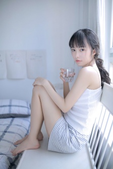 小男孩拉大车视频
